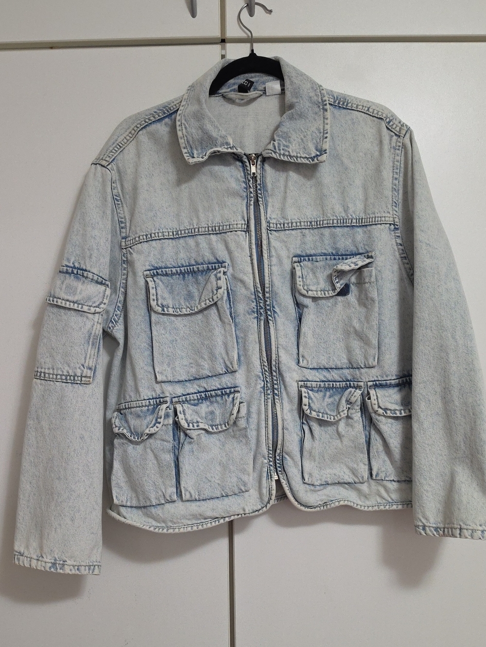 Divided Light Blue Washed Denim Jacket with Multiple Flap Pockets